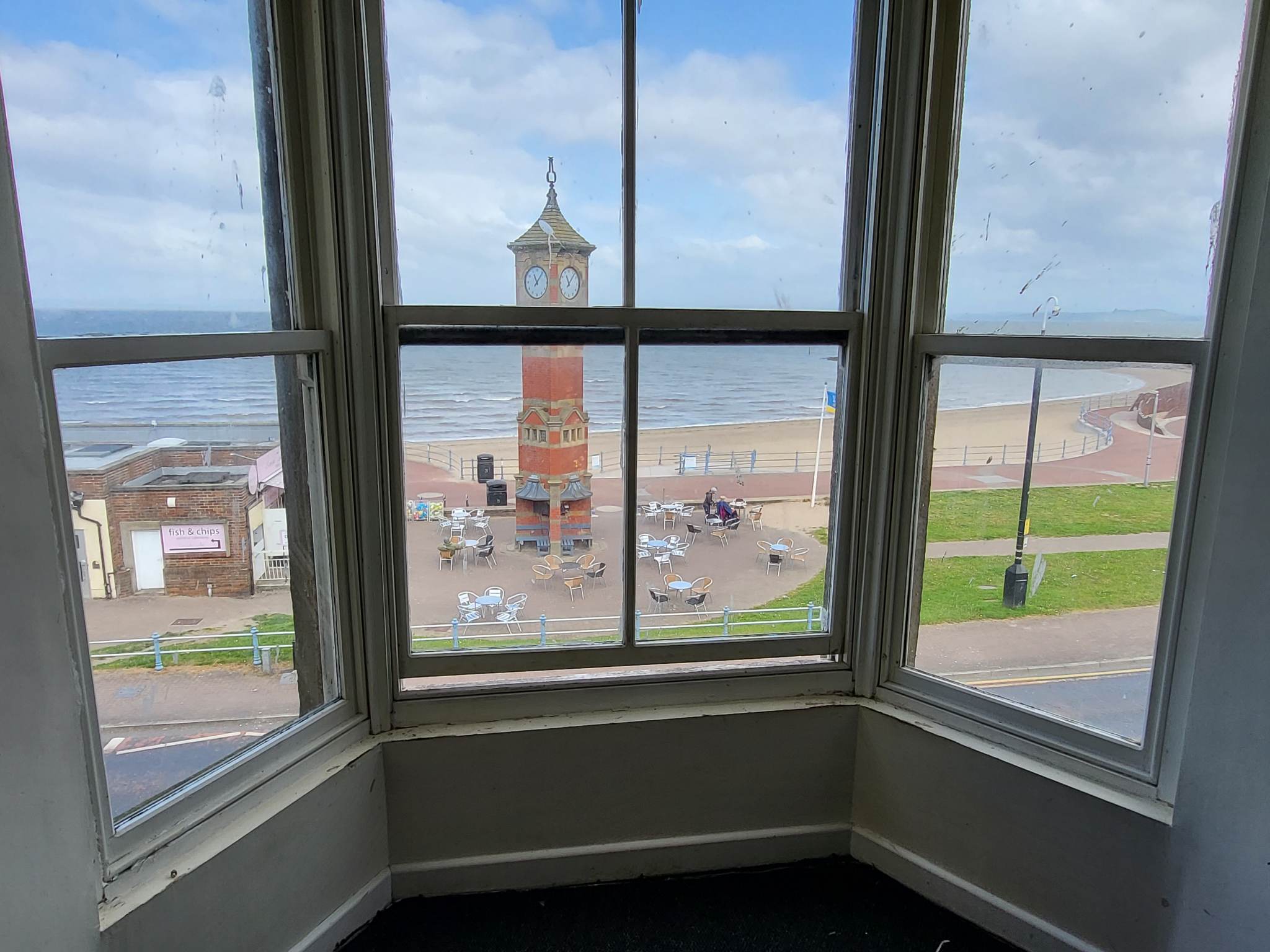 6B Back Crescent, Morecambe *Available Mid August*